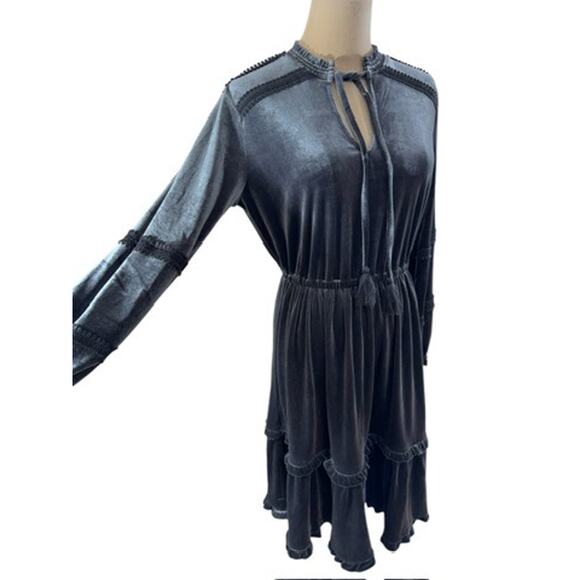 "Kate & Sam" Velvet Gray Dress, Midi, SZ S, Keyhole Front, Goth, Vampire, Soft - Picture 2 of 12